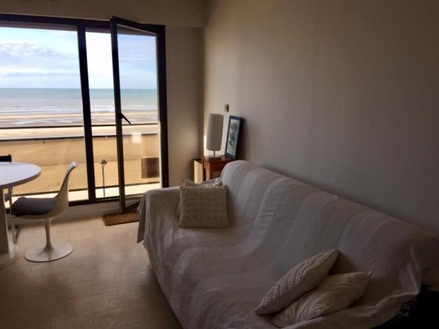 Appartement Studio Face A La Mer Bray-Dunes Exterior photo