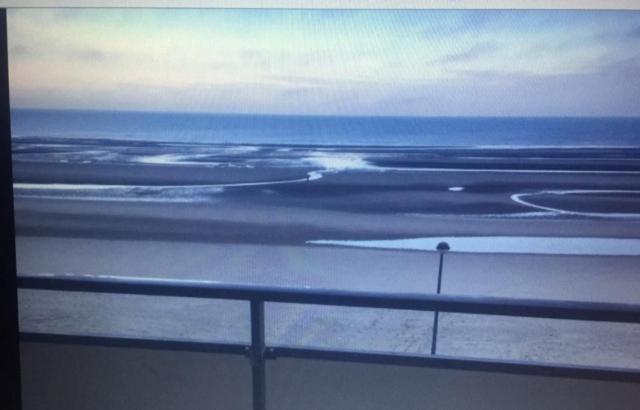 Appartement Studio Face A La Mer Bray-Dunes Exterior photo